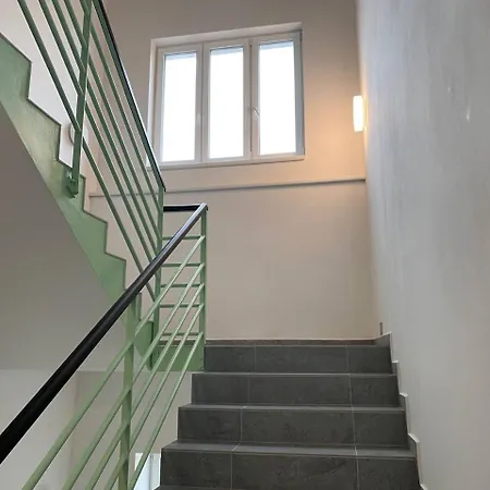 Lägenhet Perla Hradce