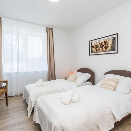 Lägenhet Perla Hradce Hradec Králové